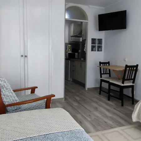 Cute Puerto de la Cruz (Tenerife)